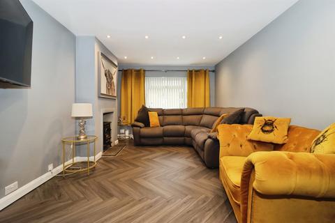 3 bedroom terraced house for sale, Dormer Close, Coalpit Heath, Bristol