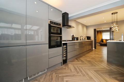 3 bedroom terraced house for sale, Dormer Close, Coalpit Heath, Bristol
