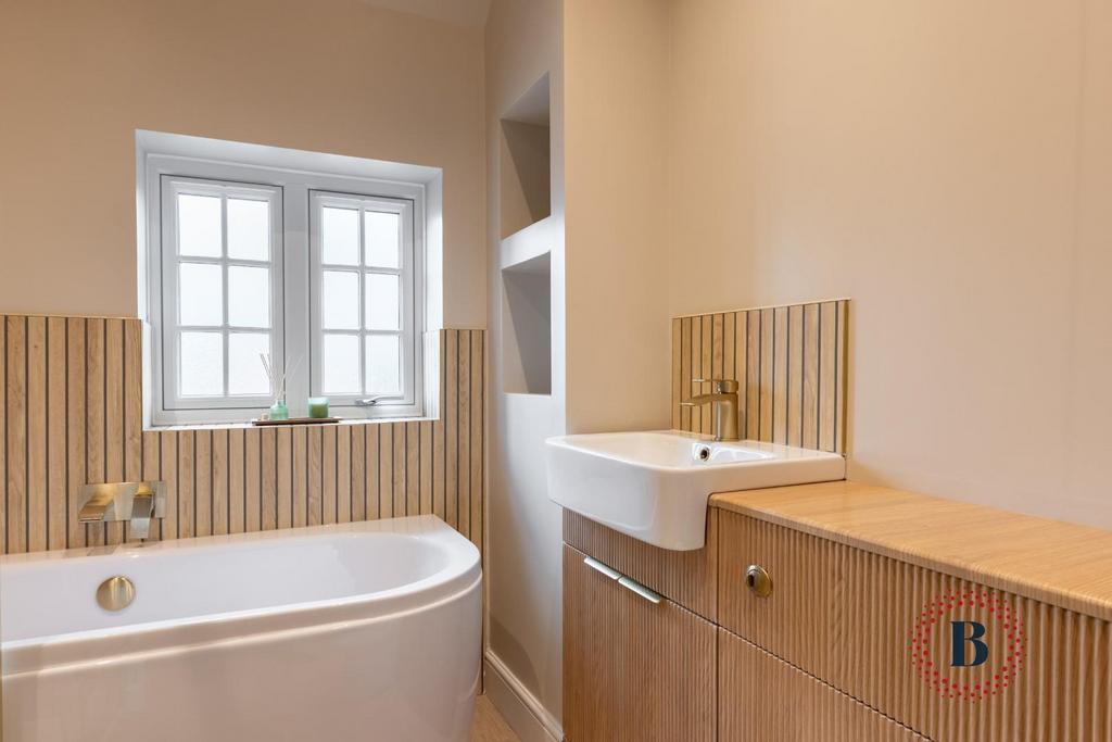 Bathroom-2.jpg