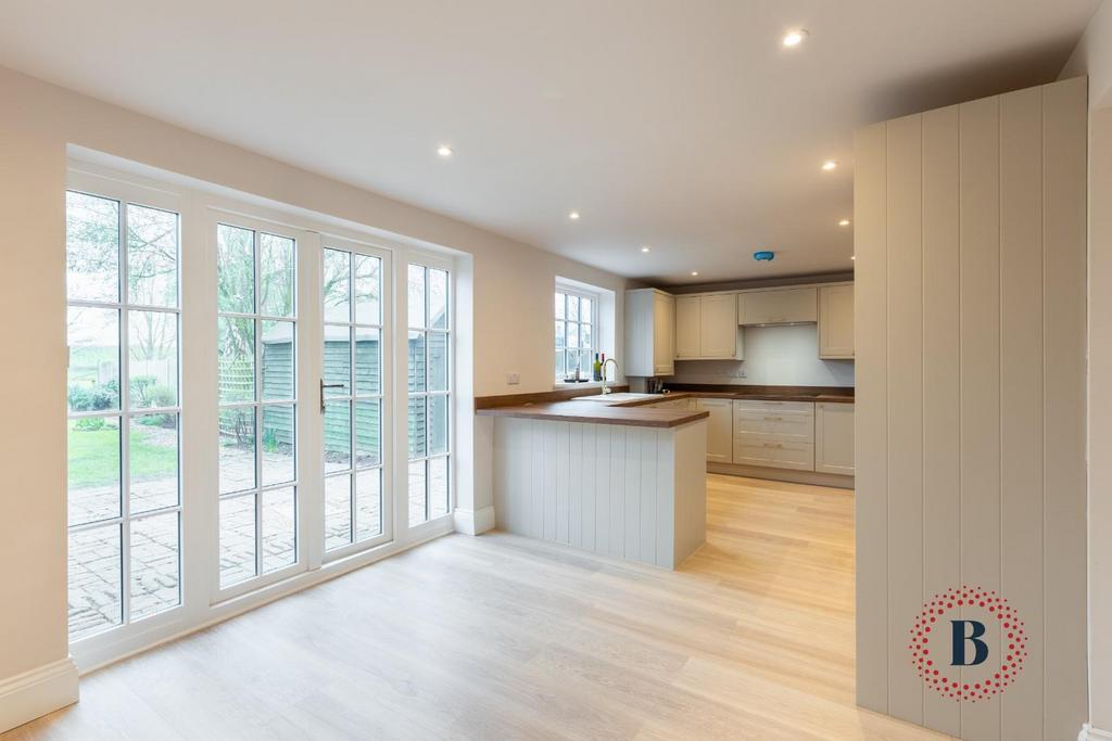 Kitchen-2.jpg