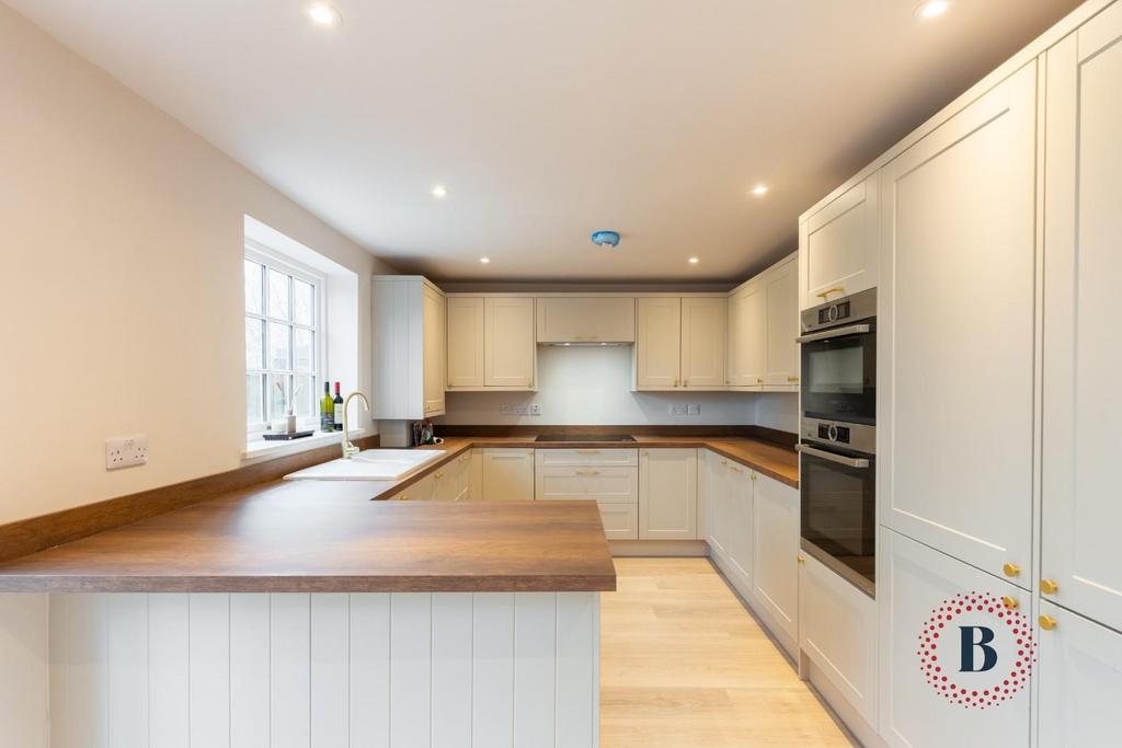 Kitchen-3.jpg
