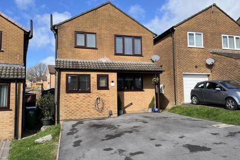 3 bedroom detached house for sale - Poole BH17