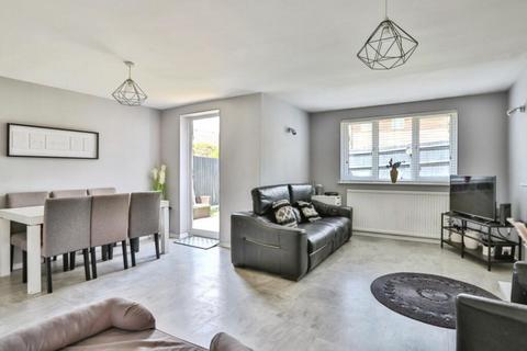3 bedroom detached house for sale, Poole BH17
