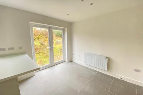 undefined, Main Road, Dyffryn Cellwen, Neath, Neath Port Talbot.