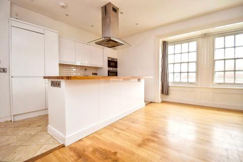 2 bedroom apartment for sale, High Street, Sevenoaks, TN13