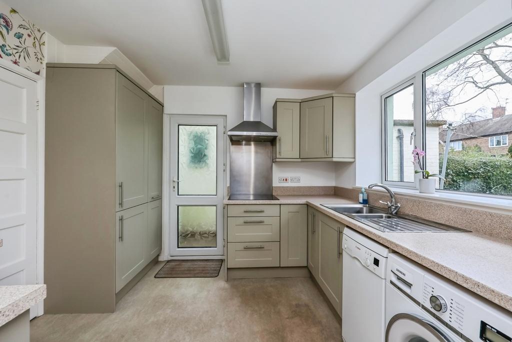 Fitted Kitchen