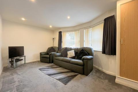 undefined, Valentine Court, Llanidloes