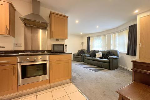 undefined, Valentine Court, Llanidloes