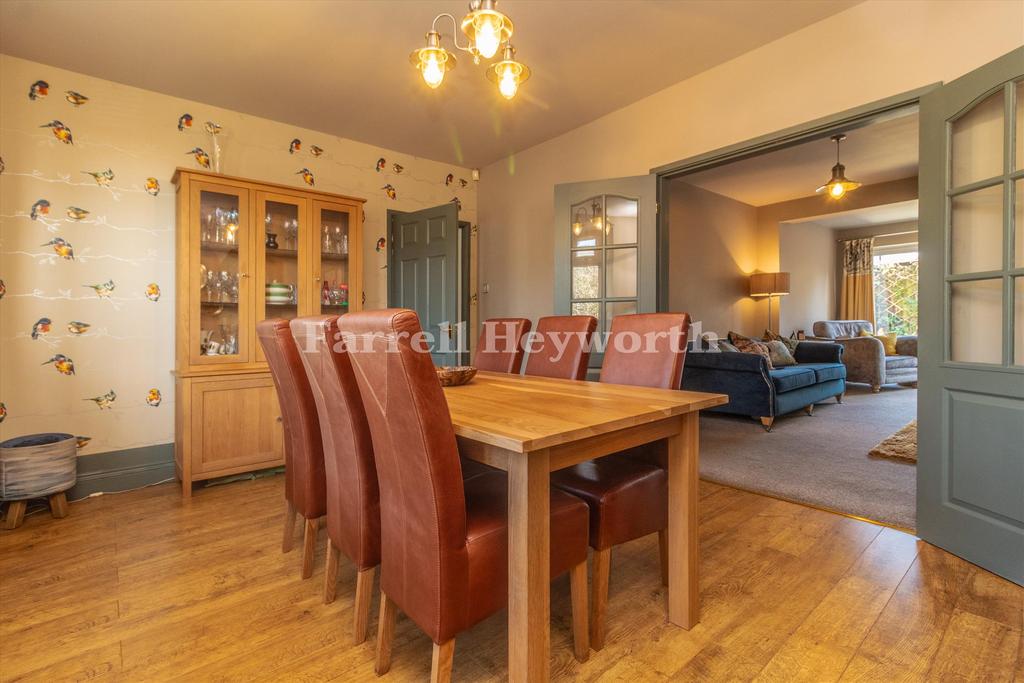 Dining Room image 3