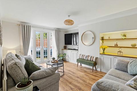 4 bedroom end of terrace house for sale, High Avenue, Letchworth Garden City, SG6