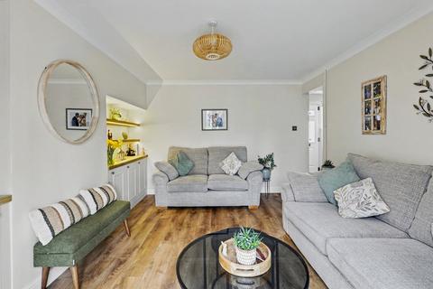 4 bedroom end of terrace house for sale, High Avenue, Letchworth Garden City, SG6