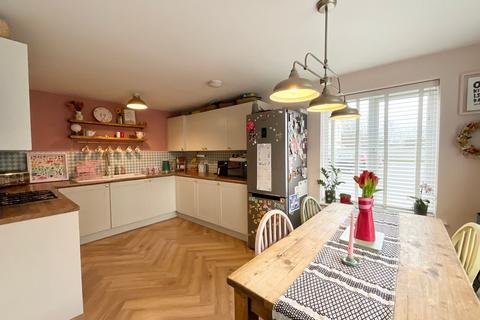3 bedroom detached house for sale, Blundell Drive, Stone, ST15
