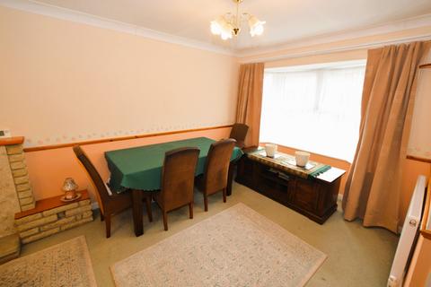 2 bedroom detached bungalow for sale, Broom Field, Lightwater