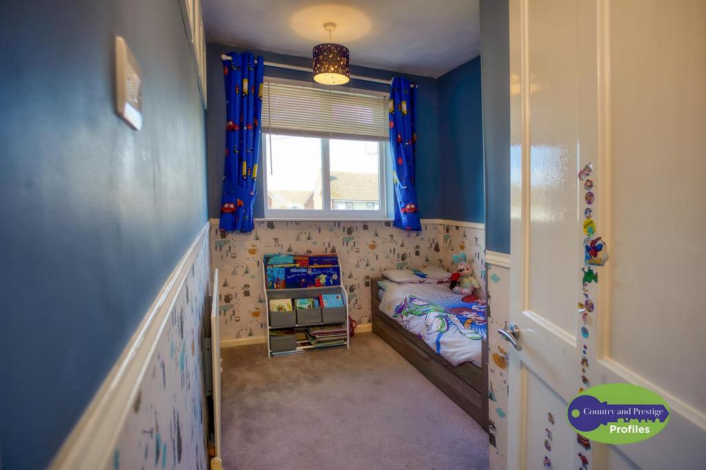 4 Hazel Way  (31).jpg