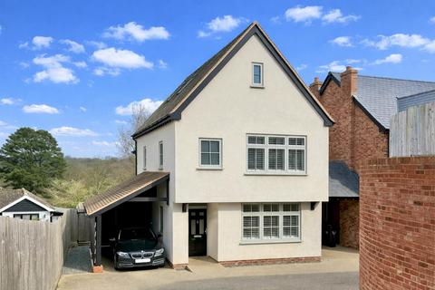 Main Road, Danbury, Chelmsford