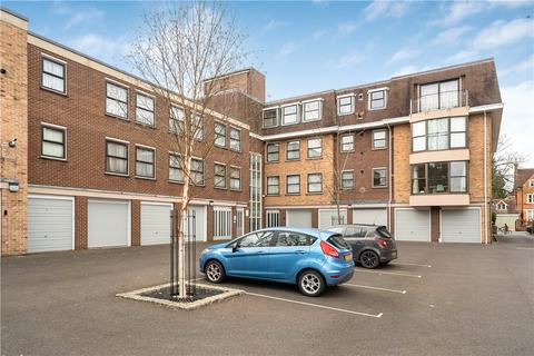 undefined, Banbury Road, Oxford, Oxfordshire, OX2