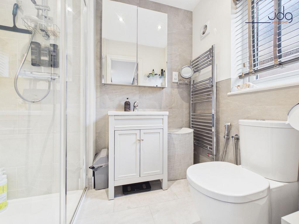 Ensuite