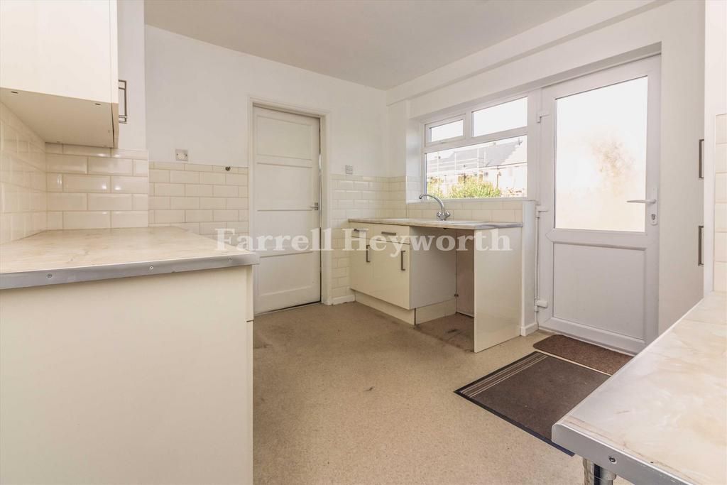 Kitchen b