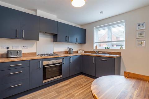2 bedroom semi-detached house for sale, Goldcrest Avenue, Farington Moss, Leyland