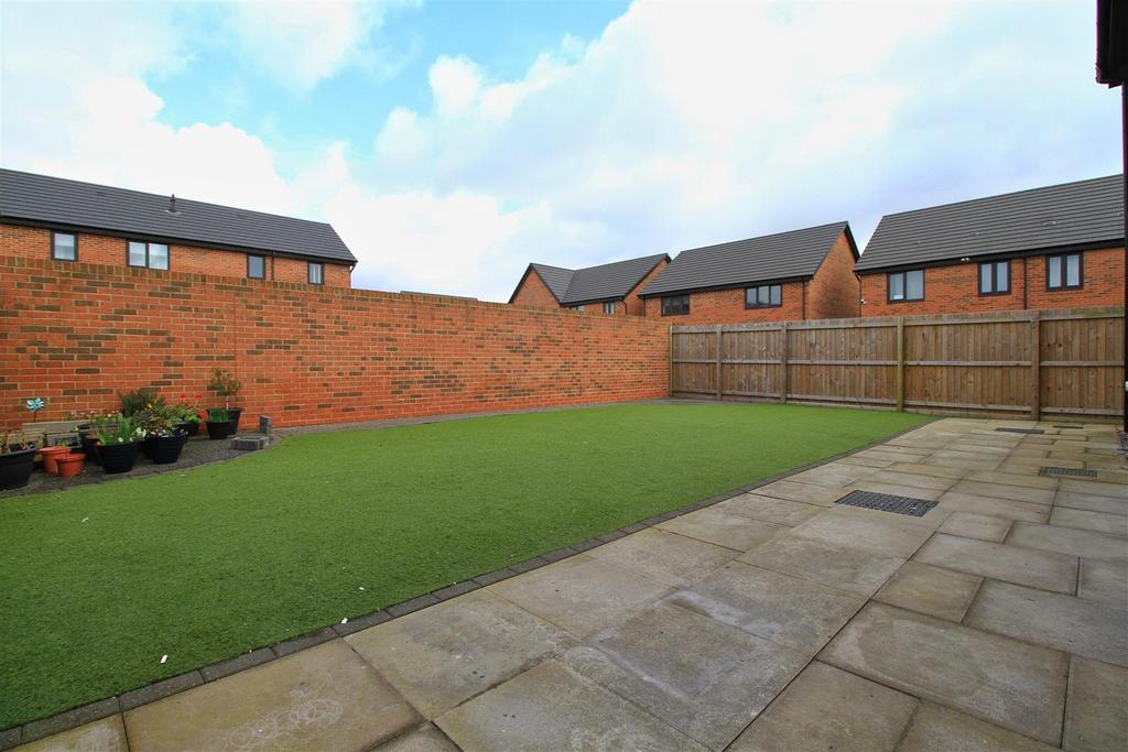 Rear Gardens...jpg
