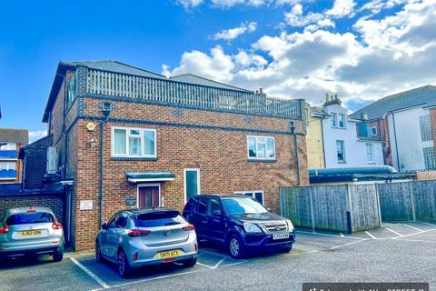 undefined, London Road, Southborough, TN4