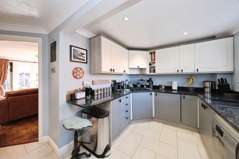 undefined, Brampton Court, Belper