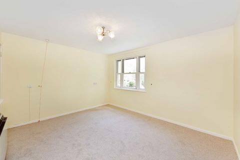 undefined, Victoria Park Road, London E9