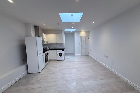 undefined, High Street, Wealdstone HA3