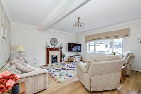 undefined, Coniston Road, Kings Langley, WD4