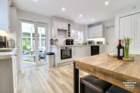 3 bedroom detached house for sale, Hawkhurst Drive, Hill Ridware, Rugeley, WS15 3RN - No Upward Chain