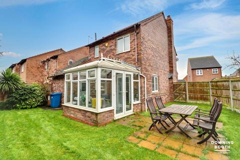 3 bedroom detached house for sale, Hawkhurst Drive, Hill Ridware, Rugeley, WS15 3RN - No Upward Chain