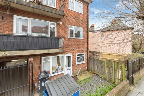 undefined, Sydenham Road, Croydon, CR0