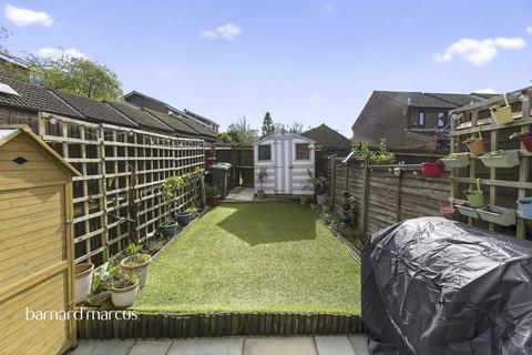 undefined, Tulyar Close, Tadworth