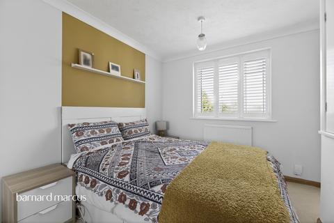 2 bedroom end of terrace house for sale, Tulyar Close, Tadworth