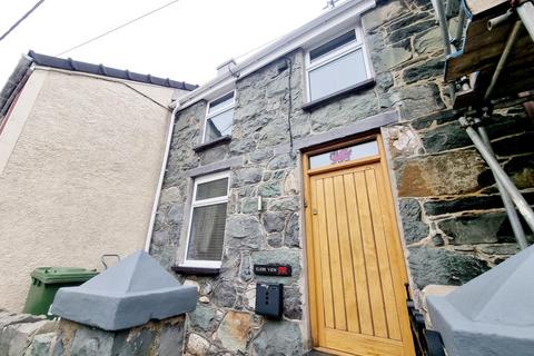 undefined, Caernarfon, LL55