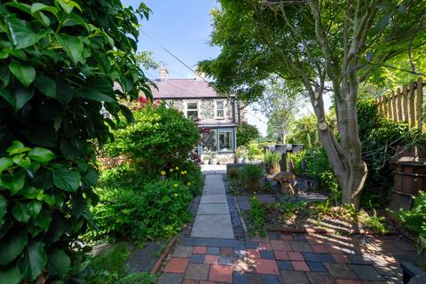 3 bedroom end of terrace house for sale, Dinas Cottages, Dinas, Gwynedd, LL54