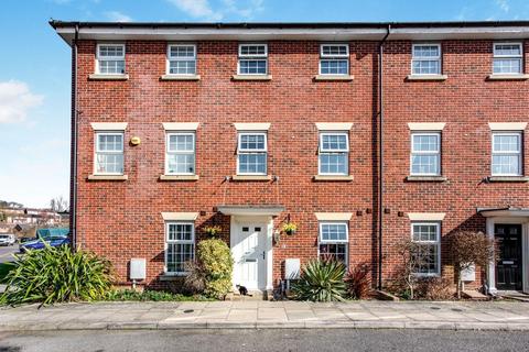 Oswald Drive, Rochester, Kent