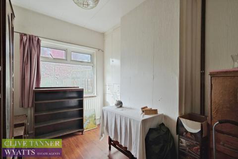 4 bedroom semi-detached house for sale, Russell Road, Hall Green, Birmingham, West Midlands B28 8SF