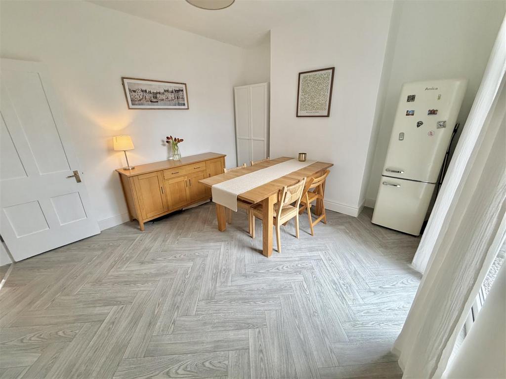 Dining Room 2