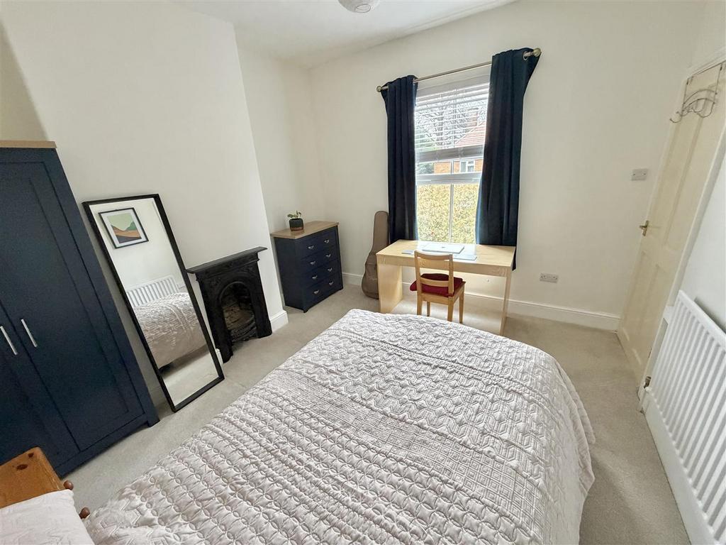 Bed 2 Aspect 3