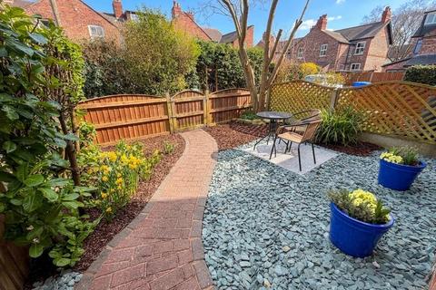 3 bedroom terraced house for sale, Holly Drive, Sale