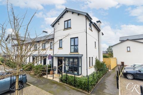 Broad Acre Road, Cheltenham GL52