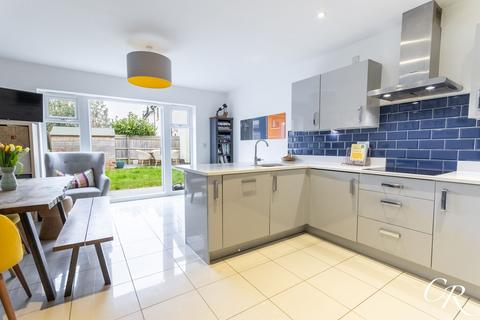 3 bedroom end of terrace house for sale, Broad Acre Road, Cheltenham GL52