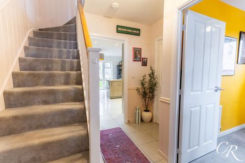 3 bedroom end of terrace house for sale, Broad Acre Road, Cheltenham GL52