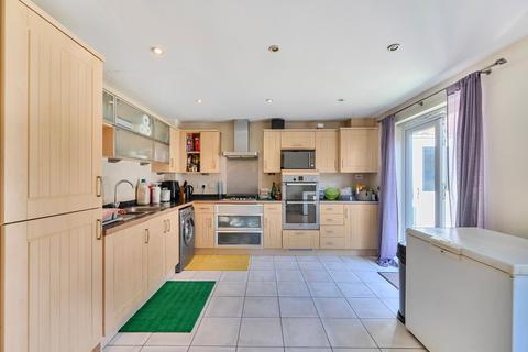 undefined, Broadwood Road, Coulsdon CR5