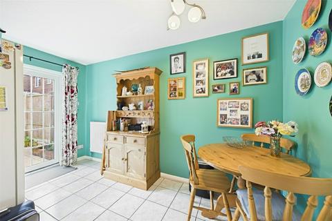 5 bedroom detached house for sale, Sandy Lane, Farnborough, Hampshire, GU14