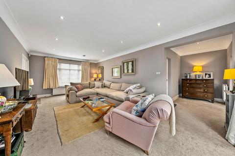 undefined, Roedean Crescent, London SW15