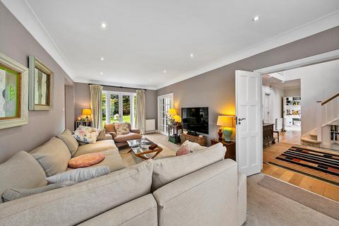 undefined, Roedean Crescent, London SW15