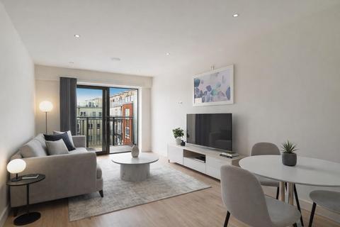 2 bedroom flat to rent, Ellyson House, Beaufort Park, London NW9