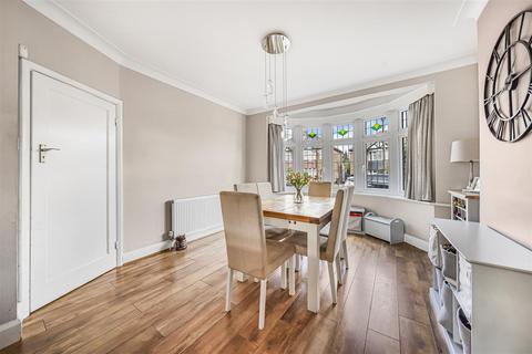 undefined, Fairlight Close, London E4